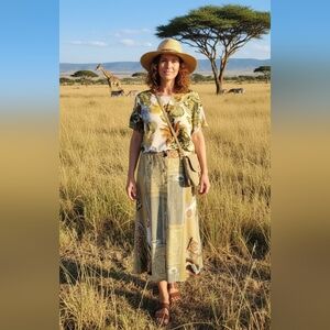 {Portfolio Australia & Kathy Che} SET: Vintage Safari Travel Skirt & Top